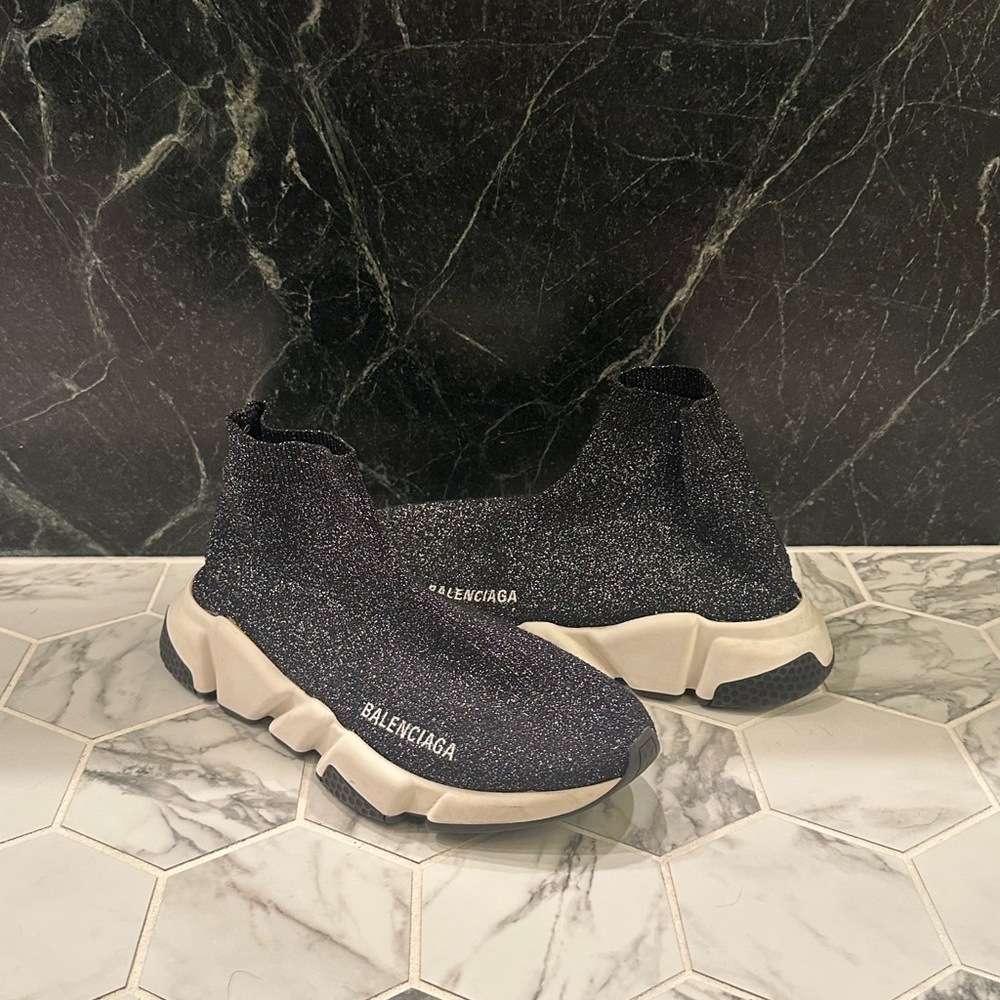 Sparkly Balenciaga speed sneakers 🪩